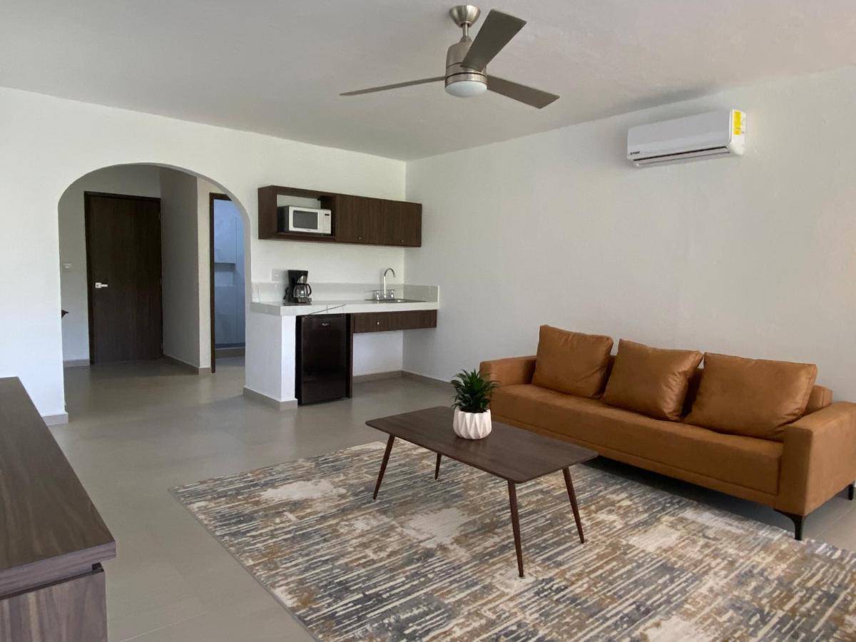 קוארנבאקאבה Hotel Marjaba מראה חיצוני תמונה