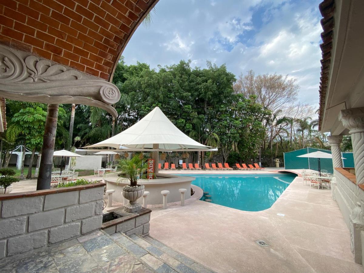 קוארנבאקאבה Hotel Marjaba מראה חיצוני תמונה